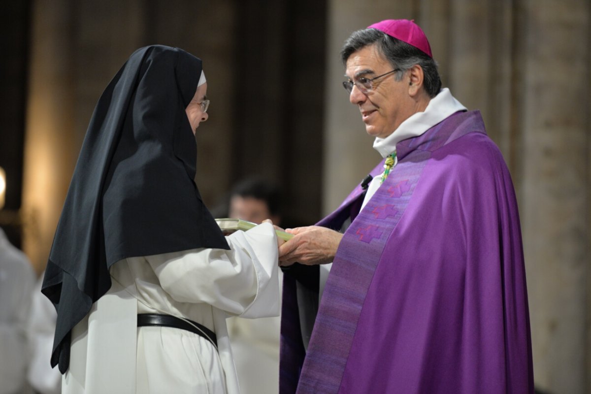 Appel décisif des catéchumènes, célébration de 15h. © Marie-Christine Bertin / Diocèse de Paris.