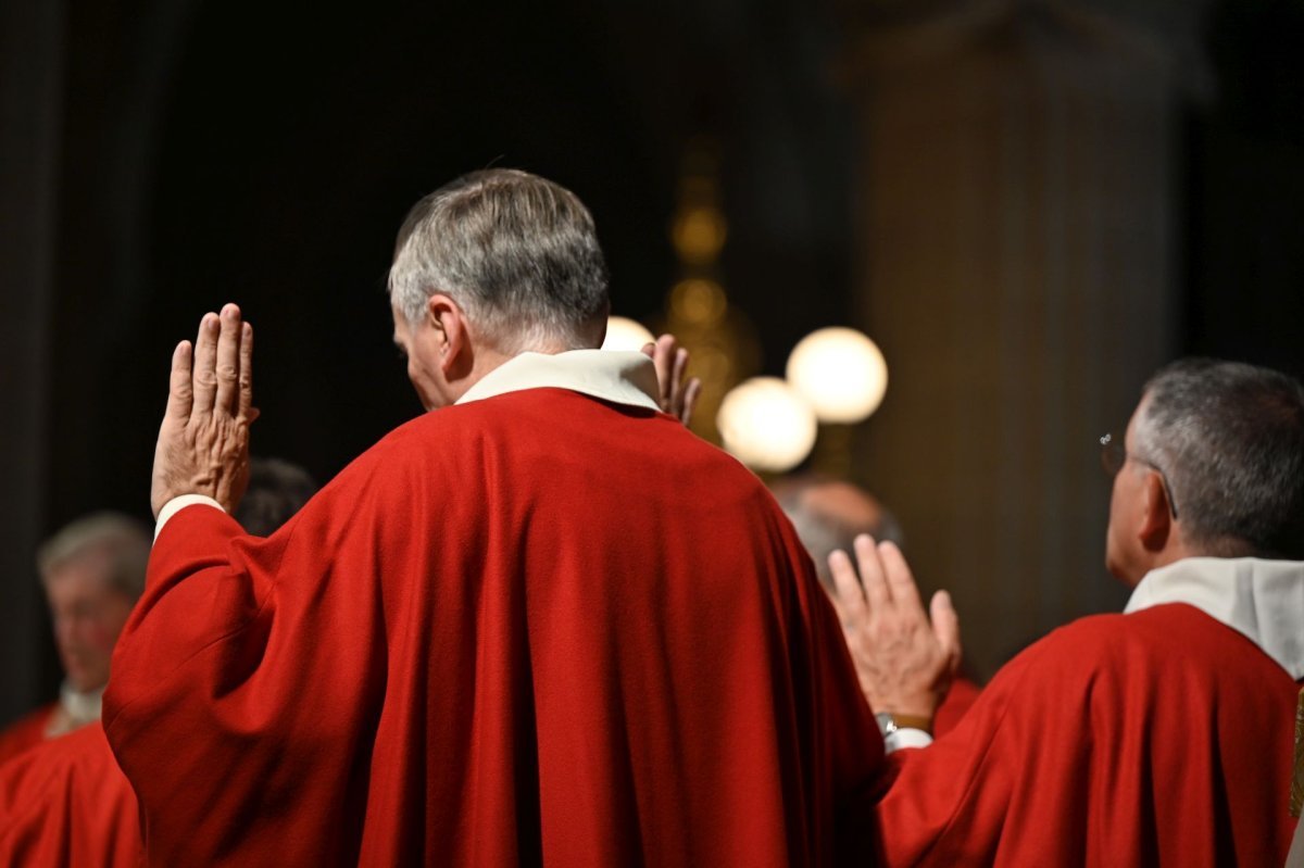 Messe de rentrée du Séminaire avec rite d'admission des candidats au (…). © Marie-Christine Bertin / Diocèse de Paris.