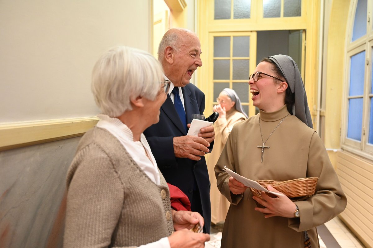 130e anniversaire de la fondation des Soeurs Franciscaines Réparatrices de (…). © Marie-Christine Bertin / Diocèse de Paris.