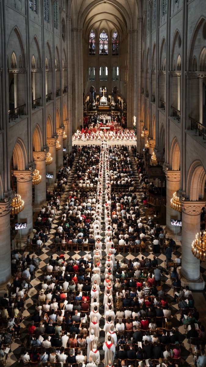 Ordinations sacerdotales 2025. © Liam Hoarau / Diocèse de Paris.