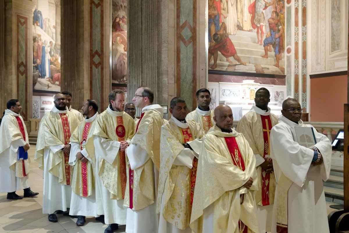 Veillée de prière annuelle à Notre Dame de la Santé. © Trung Hieu Do / Diocèse de Paris.