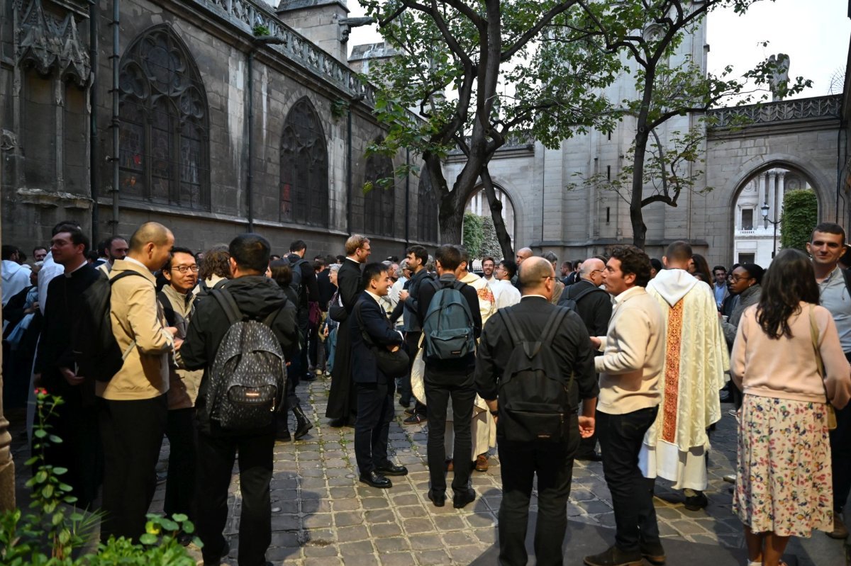 Messe de rentrée du séminaire 2025 avec rite d'admission des candidats (…). © Marie-Christine Bertin / Diocèse de Paris.