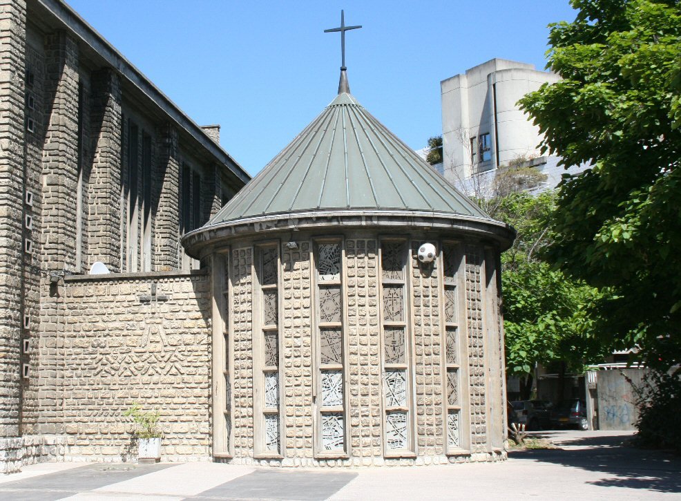 Baptistère de Notre-Dame de Fatima. © C. D. A. S.