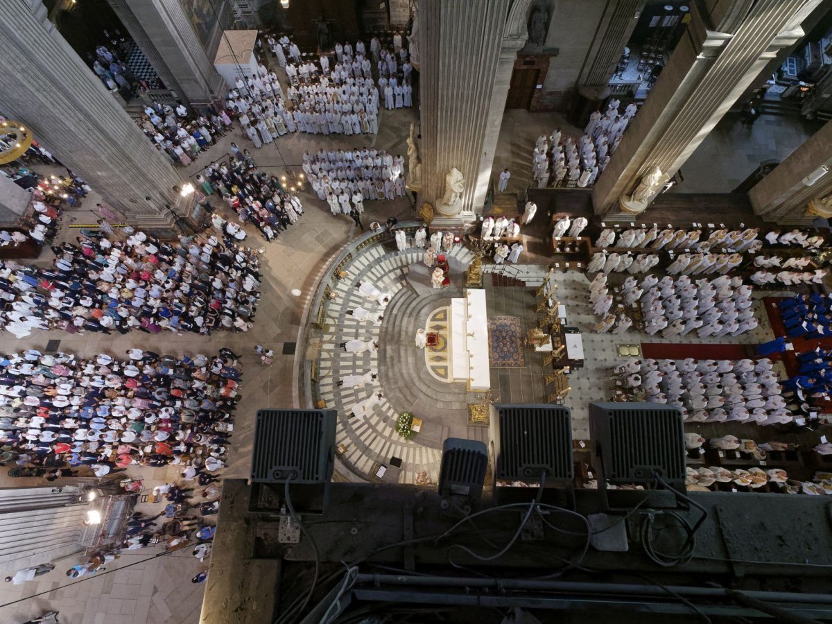 Ordination sacerdotale 2023. © Yannick Boschat / Diocèse de Paris.