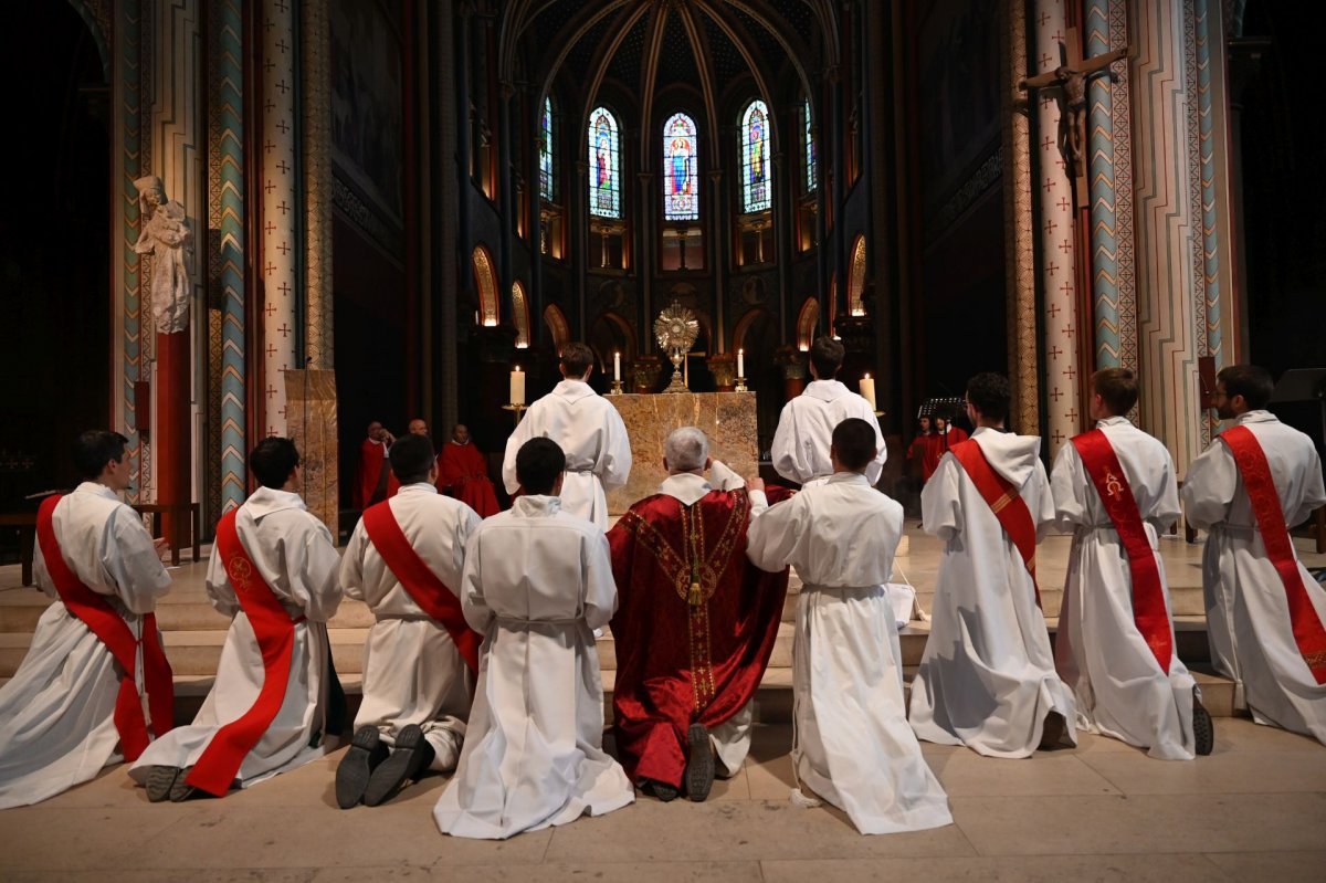 Messe et veillée de prière pour les vocations 2024. © Marie-Christine Bertin / Diocèse de Paris.