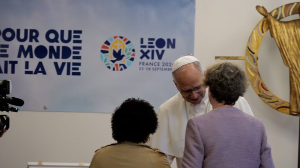 Visite à la Maison Bakhita du pape Léon XIV