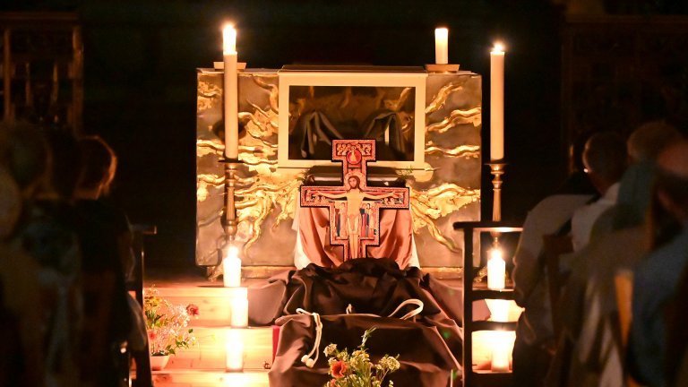 Huit siècles après sa mort, saint François d'Assise honoré à Paris