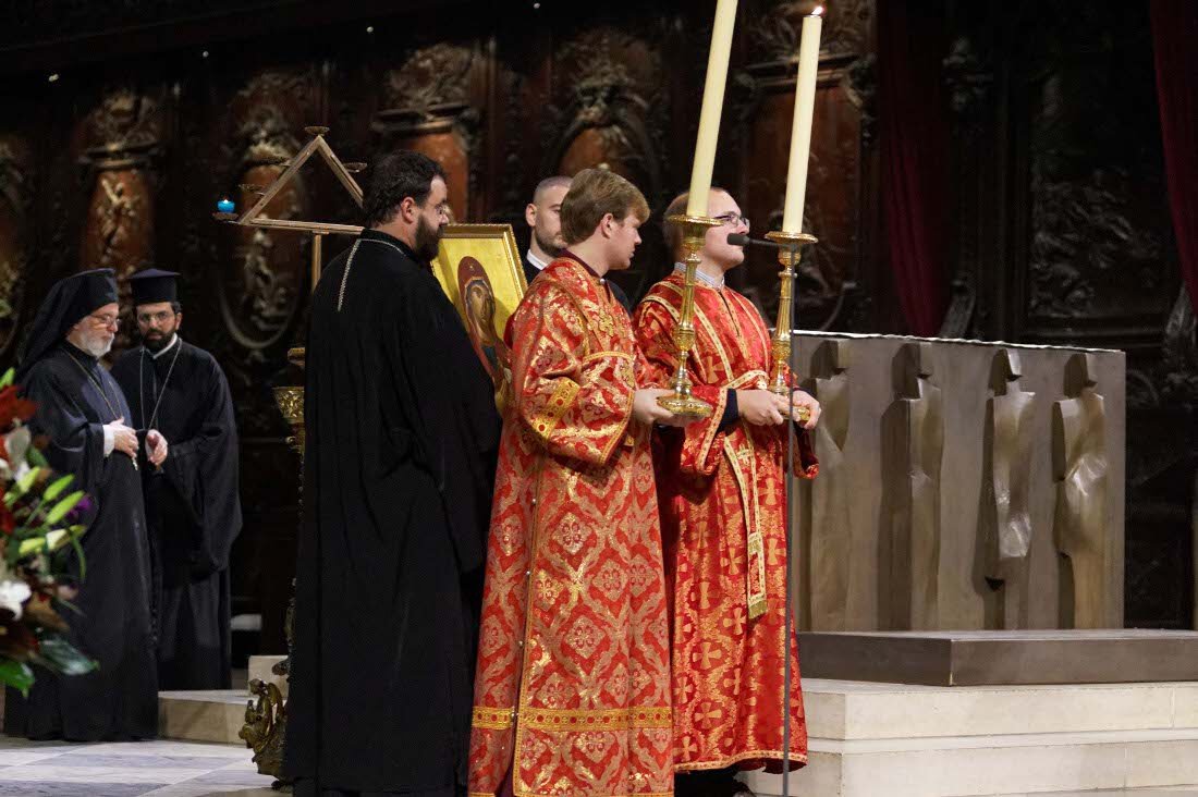 Vêpres orthodoxes à Notre-Dame de Paris. © Yannick Boschat / Diocèse de Paris.