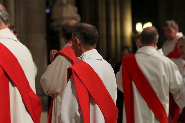 Ordinations de diacres permanents 2010. © Yannick Boschat / Diocèse de Paris.