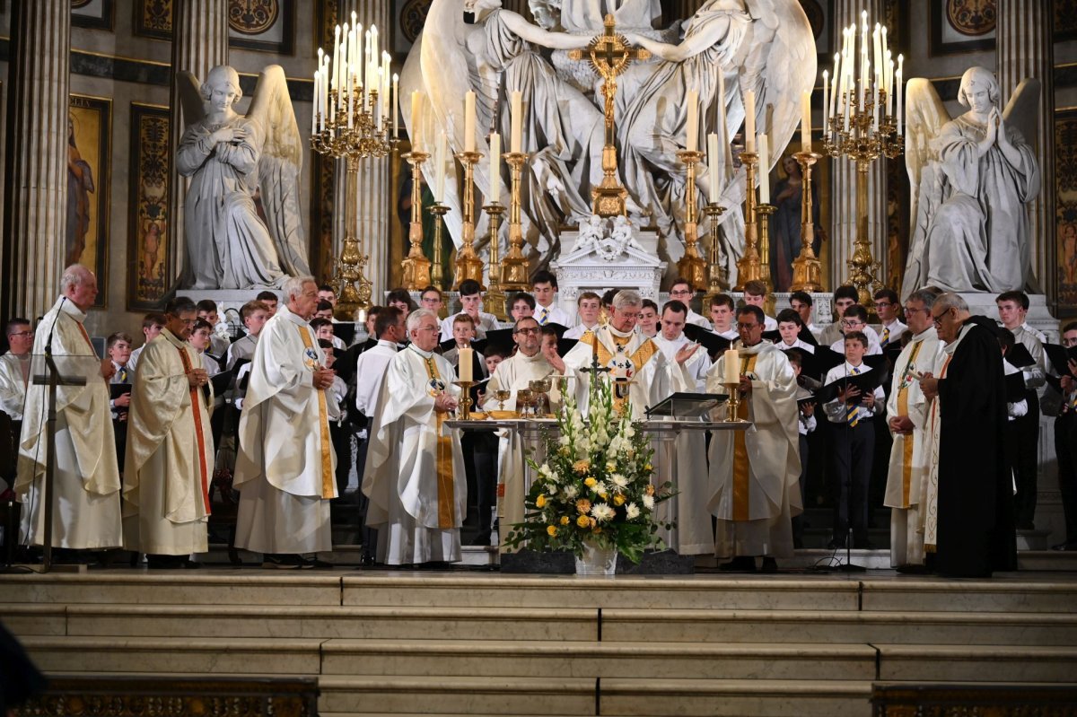 Messe d'ouverture de la trêve olympique. © Marie-Christine Bertin / Diocèse de Paris.