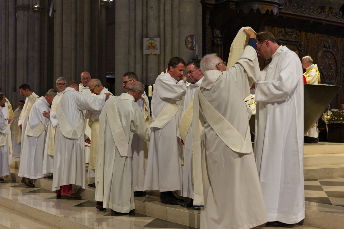 Ordinations des diacres permanents 2026. © Yannick Boschat / Diocèse de Paris.