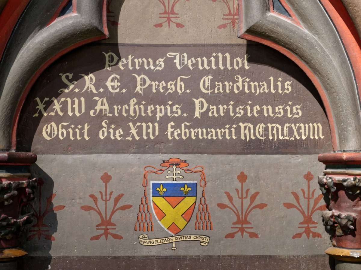 Blason à Notre-Dame de Paris. © Yannick Boschat / Diocèse de Paris.