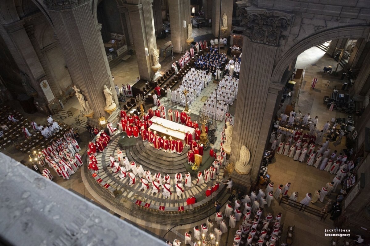 Ordinations sacerdotales 2019. © @jack_tribeca // @becomeagency..