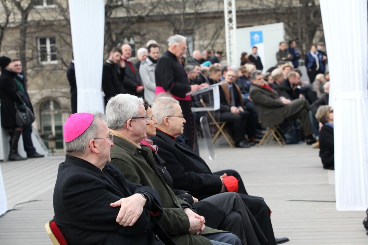 Premières sonneries des nouvelles cloches de Notre-Dame de Paris. © Yannick Boschat / Diocèse de Paris.