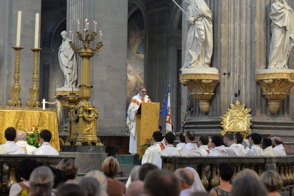 Messe pour les jeunes et les vocations. © Marie-Christine Bertin / Diocèse de Paris.