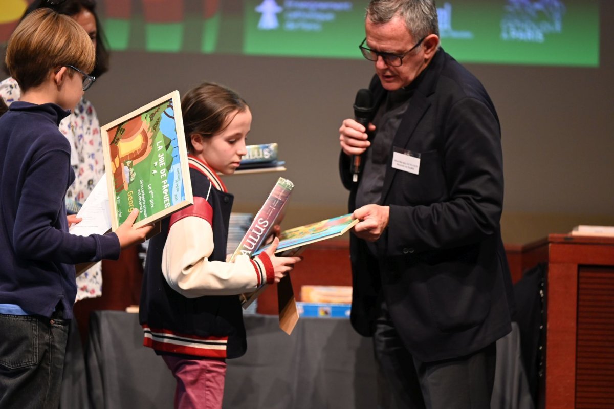 Concours de poésie 2025 : La joie de Pâques !. © Marie-Christine Bertin / Diocèse de Paris.