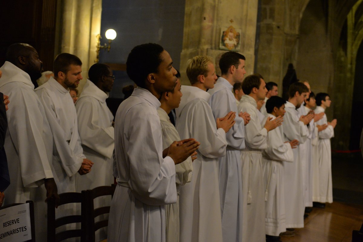 Ordination de Ramzi Saade à Saint-Laurent. © Marie-Christine Bertin.