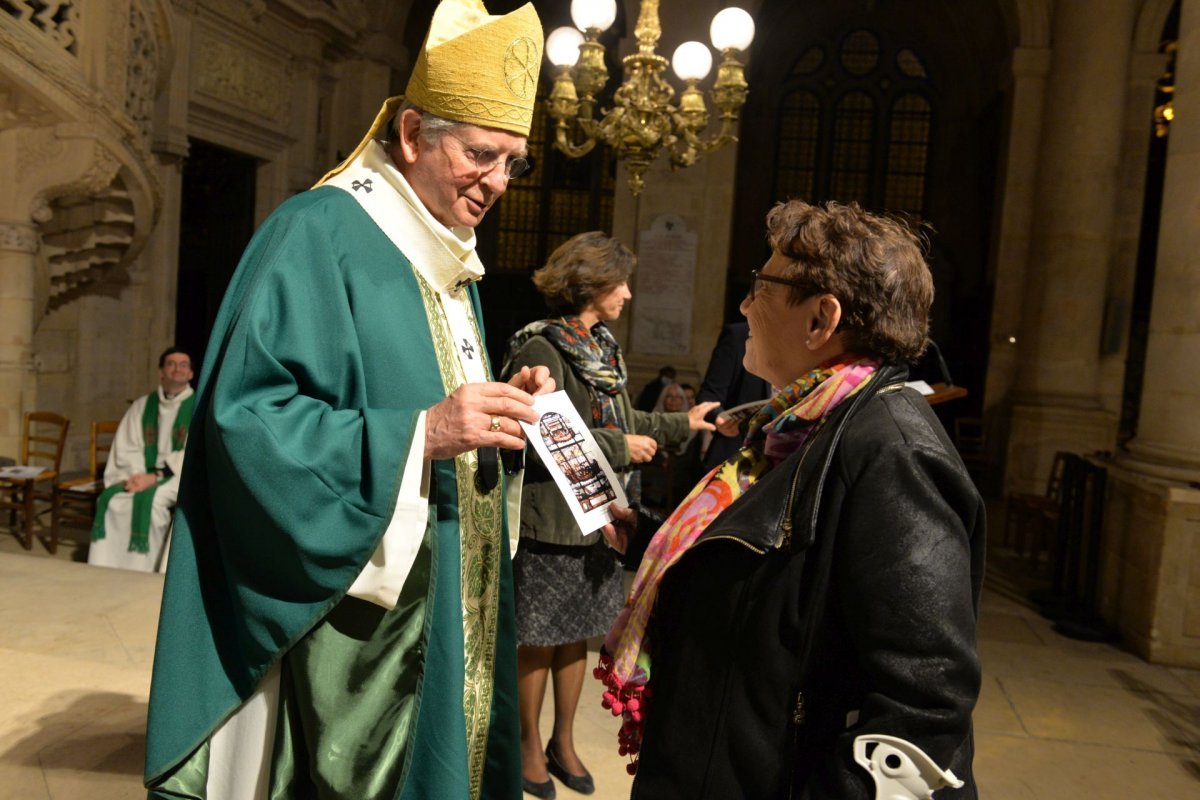 Envoi des baptisés en mission diocésaine. © Marie-Christine Bertin / Diocèse de Paris.