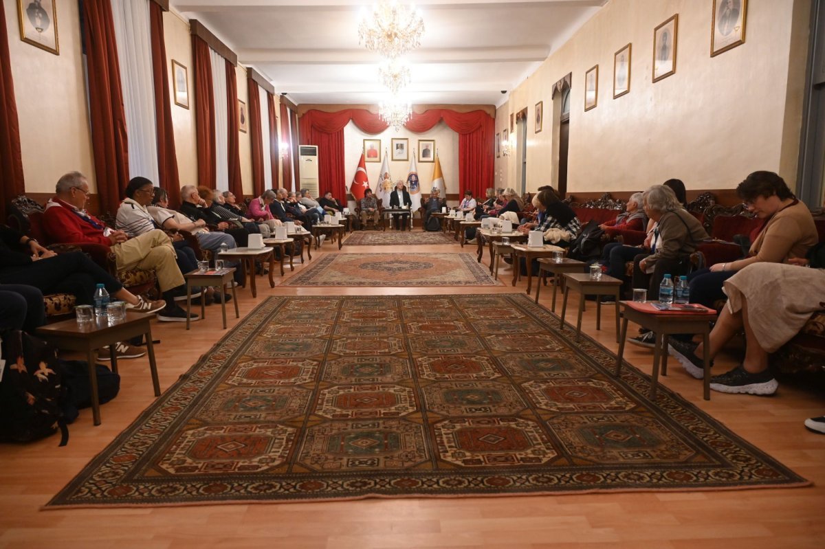 Pèlerinage diocésain pour les 1700 ans du Concile de Nicée. © Marie-Christine Bertin / Diocèse de Paris.