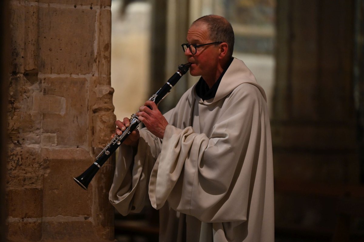 Catéchèse sur le sacrement du baptême. Lundi 5 mai 2025. © Marie-Christine Bertin / Diocèse de Paris.