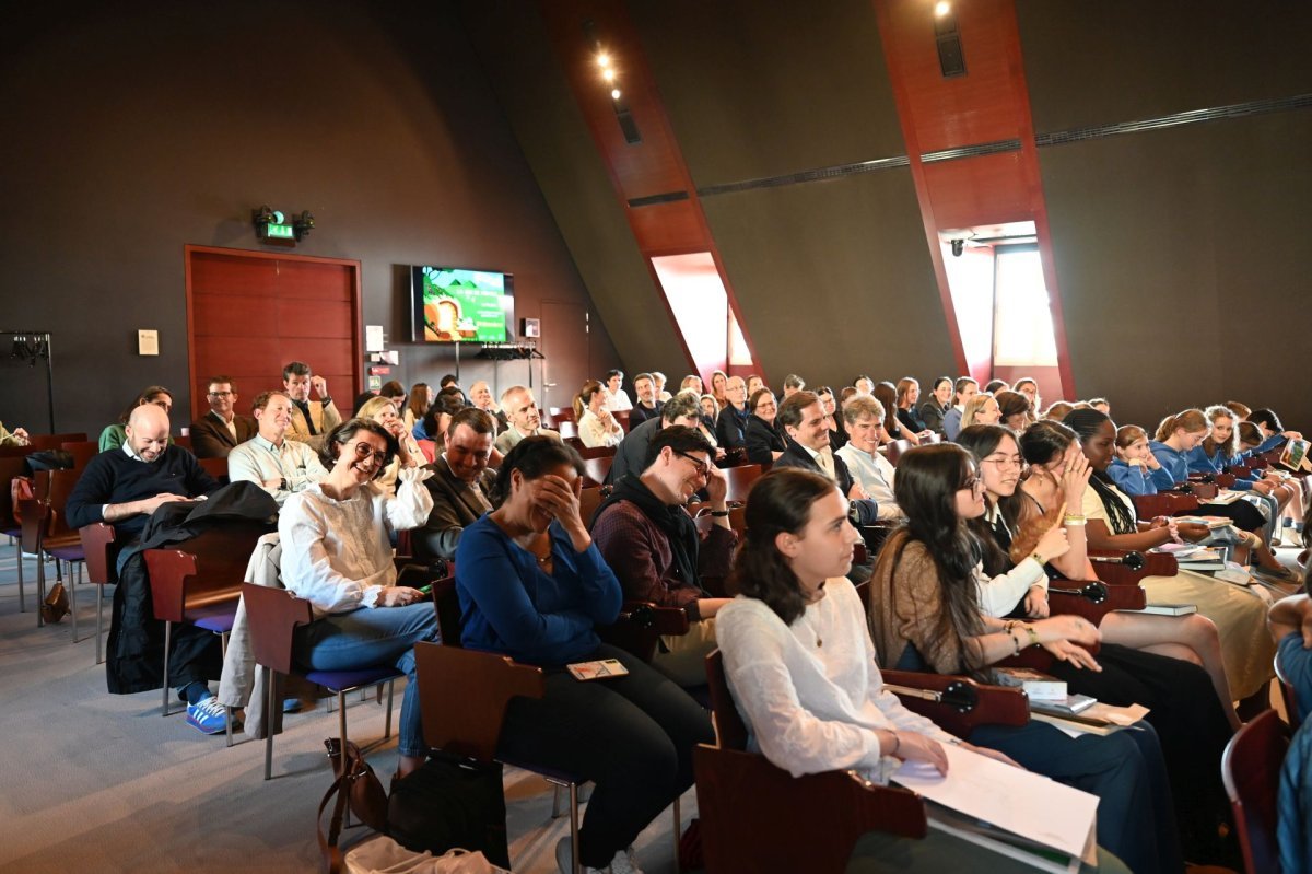 Concours de poésie 2025 : La joie de Pâques !. © Marie-Christine Bertin / Diocèse de Paris.