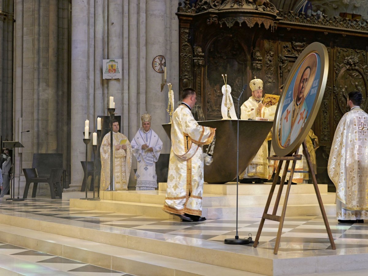 Divine Liturgie pour le bienheureux Cardinal Iuliu Hossu. © Yannick Boschat / Diocèse de Paris.