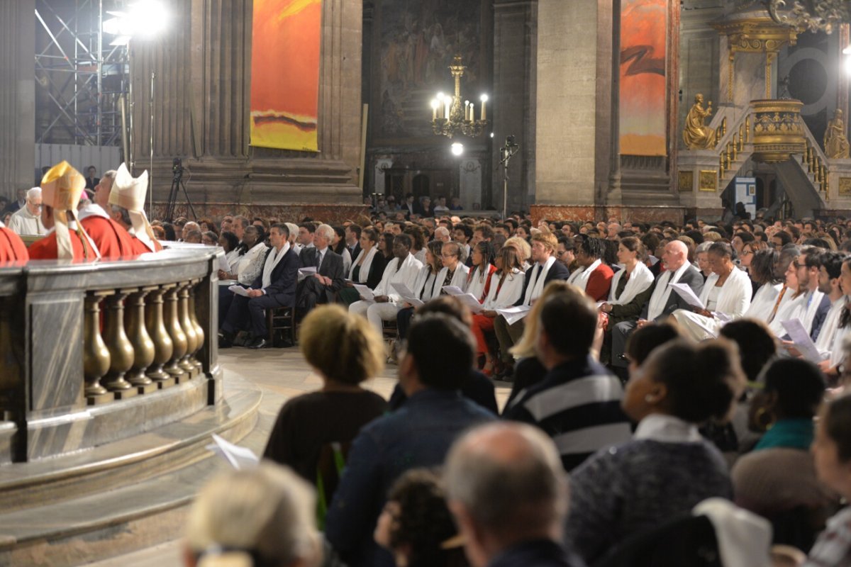 Confirmation d'adultes 2019. © Marie-Christine Bertin / Diocèse de Paris.