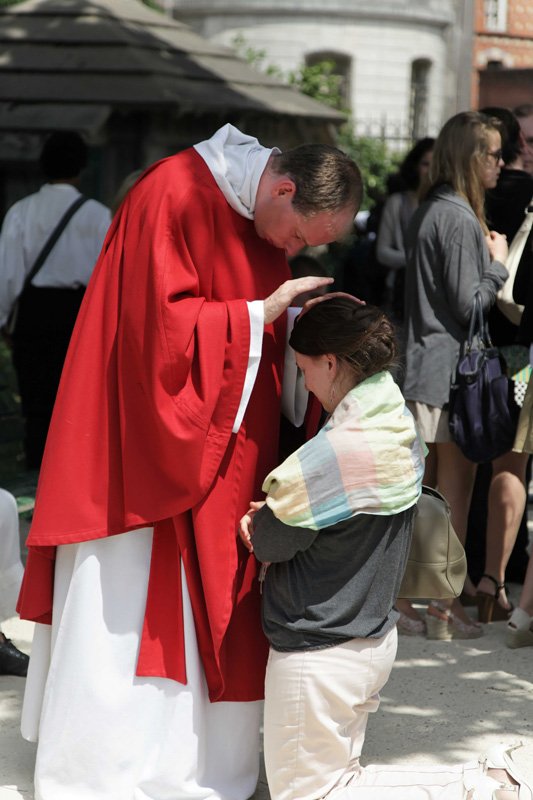 Ordinations sacerdotales 2012 à Notre-Dame de Paris. © Yannick Boschat / Diocèse de Paris.