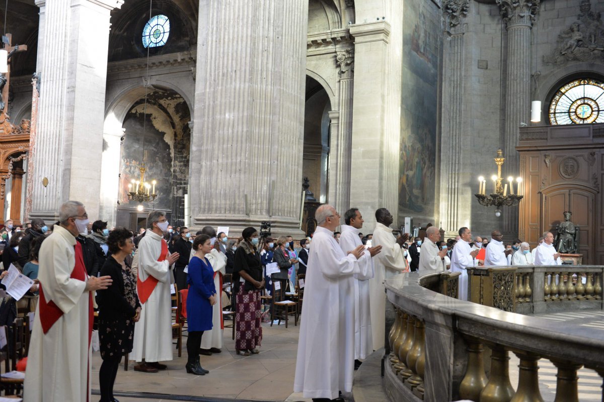 Ordinations de diacres permanents 2020. © Marie-Christine Bertin / Diocèse de Paris.