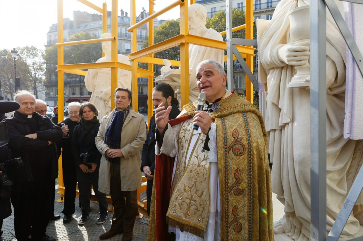 Bénédiction des statues rénovées de Saint-Augustin. © Yannick Boschat / Diocèse de Paris.