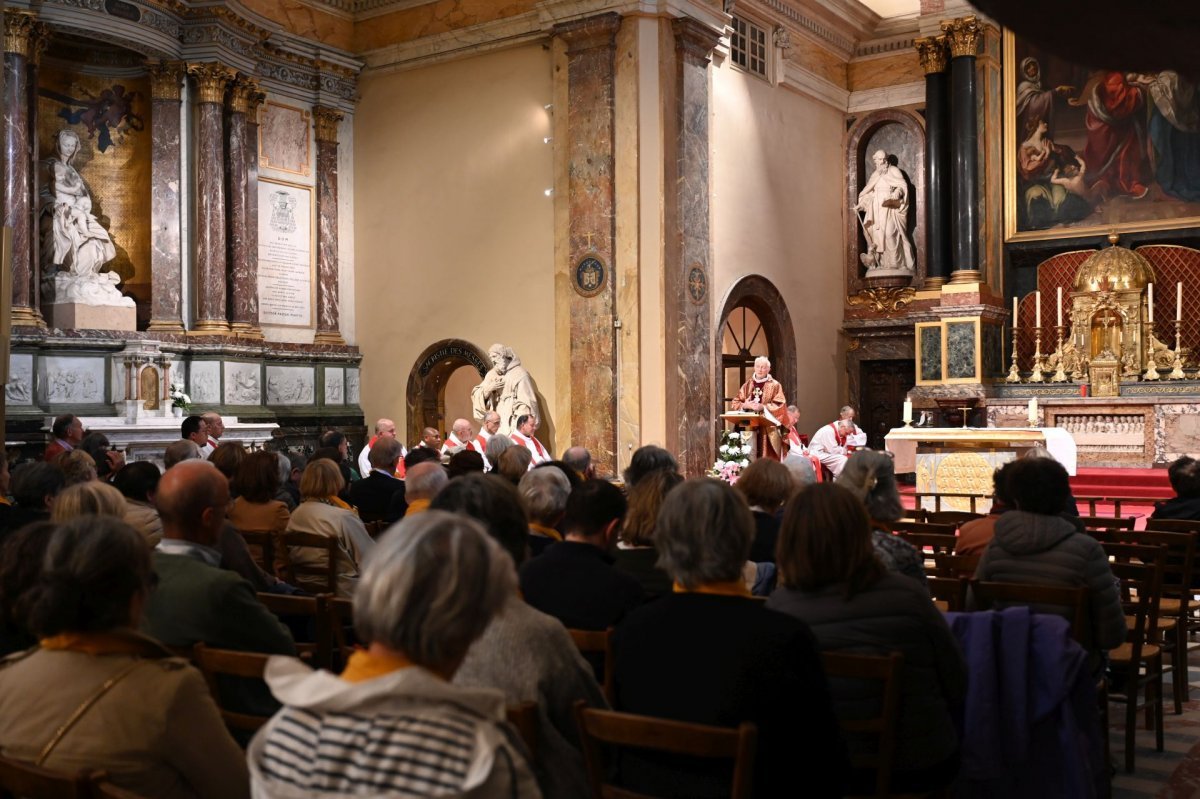 Messe de rentrée en la fête de la Saint-Luc. © Marie-Christine Bertin / Diocèse de Paris.