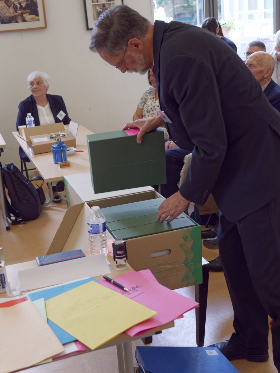 Clôture de l'enquête diocésaine pour la cause en canonisation de Paulin (…). © Yannick Boschat / Diocèse de Paris.