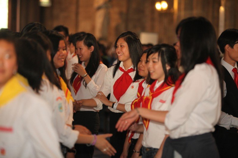 Juillet 2010 : Fête à Notre-Dame de Paris avec l'Église du Vietnam pour (…). 