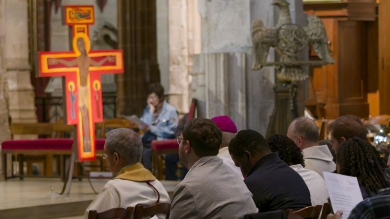 Catéchèses sur les sacrements de Pâques 2026. (c) Yannick Boschat / Diocèse de Paris.