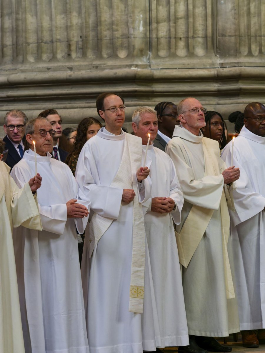 Ordinations des diacres permanents 2024. © Yannick Boschat / Diocèse de Paris.