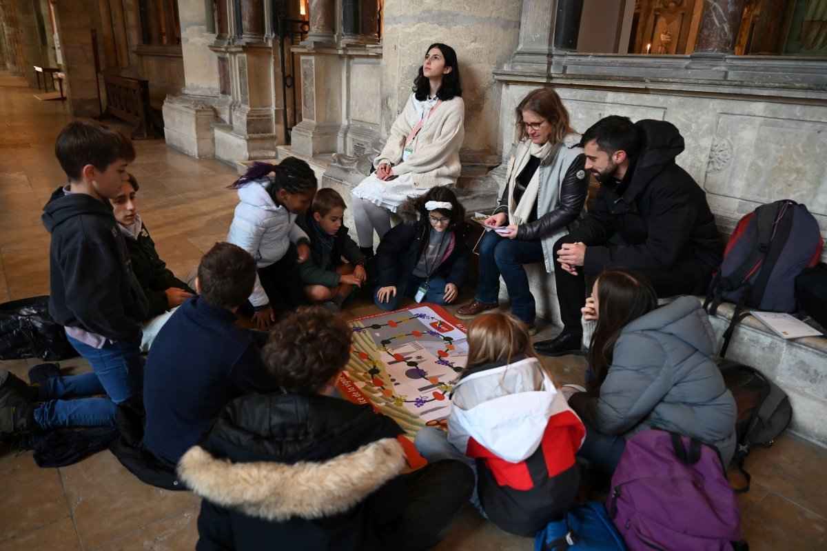 Rassemblement des jeunes au service de la liturgie 2024. © Marie-Christine Bertin / Diocèse de Paris.