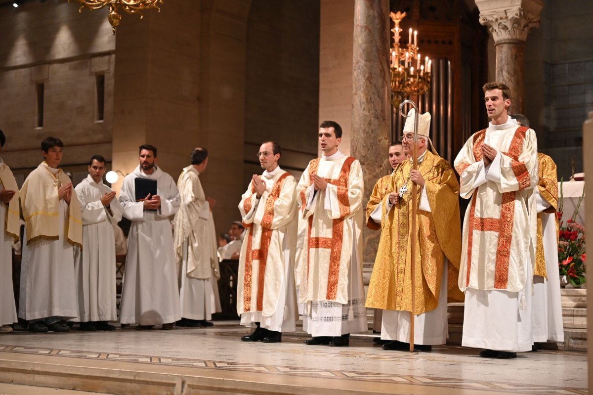 Ordination diaconale en vue du sacerdoce 2026. © Marie-Christine Bertin / Diocèse de Paris.