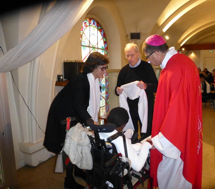 Confirmation à Notre-Dame de Joye. © D.R - Diocèse de Paris.