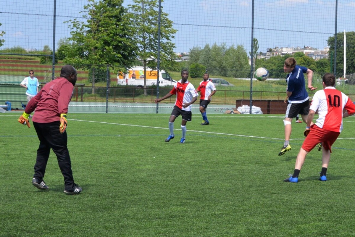 Tournoi de football. © Marie-Christine Bertin / Diocèse de Paris.