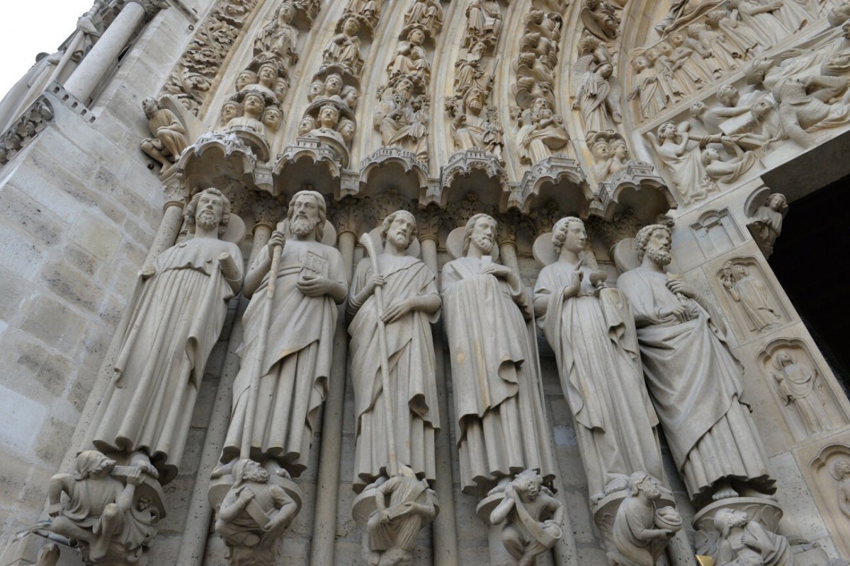 Portail de Notre-Dame de Paris. © Marie-Christine Bertin.