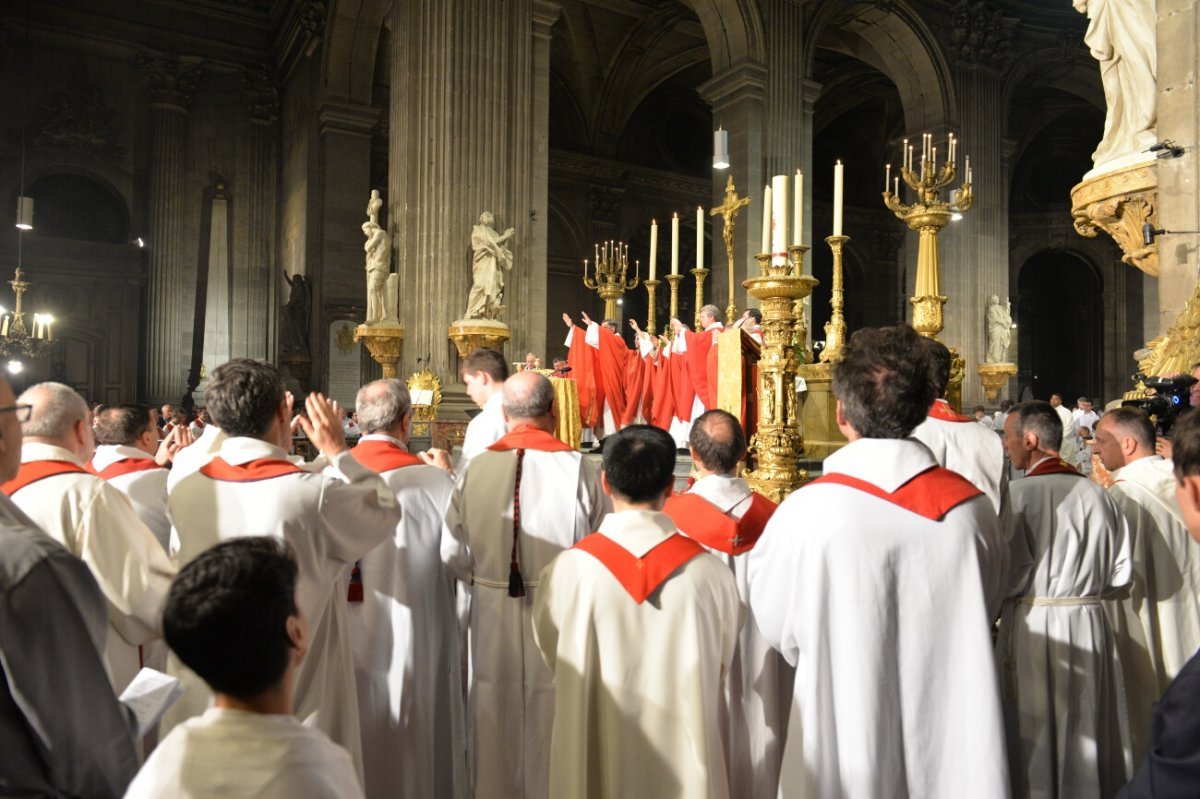 Confirmation d'adultes 2019. © Marie-Christine Bertin / Diocèse de Paris.