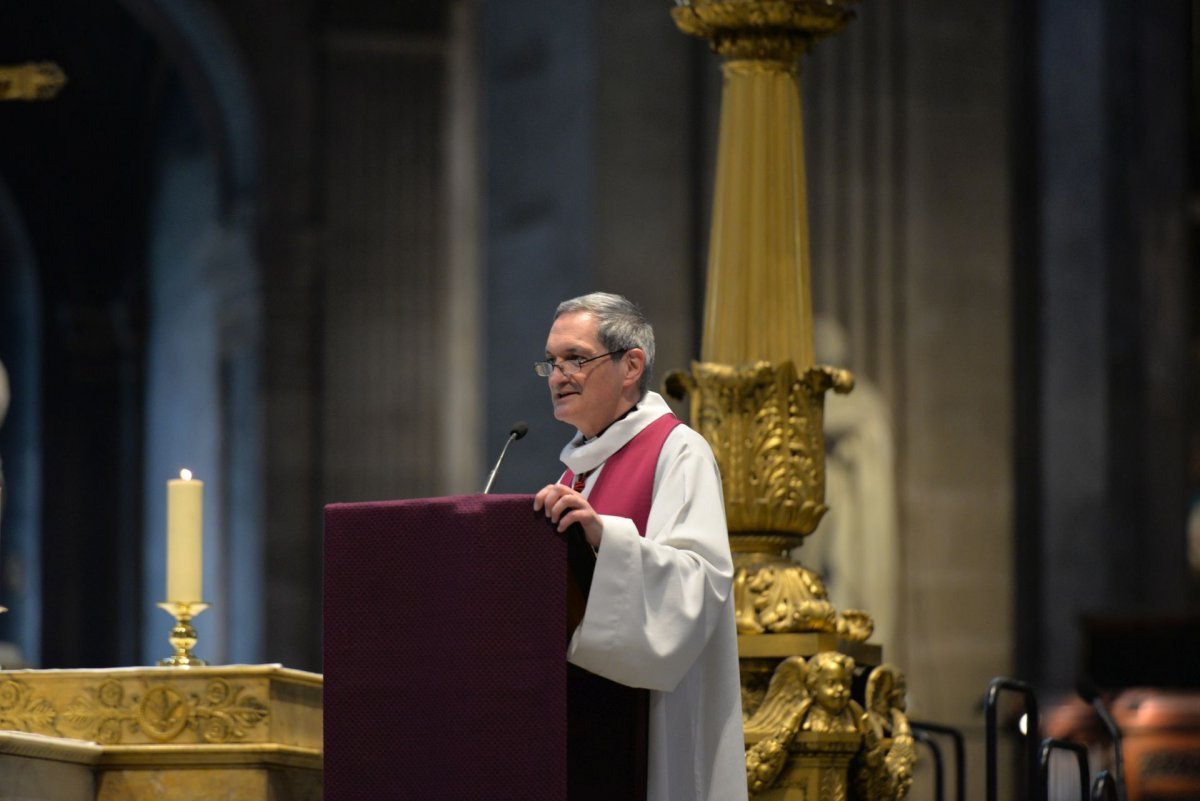 Appel décisif et inscription du nom des catéchumènes 2022. Célébration du matin. © Marie-Christine Bertin / Diocèse de Paris.