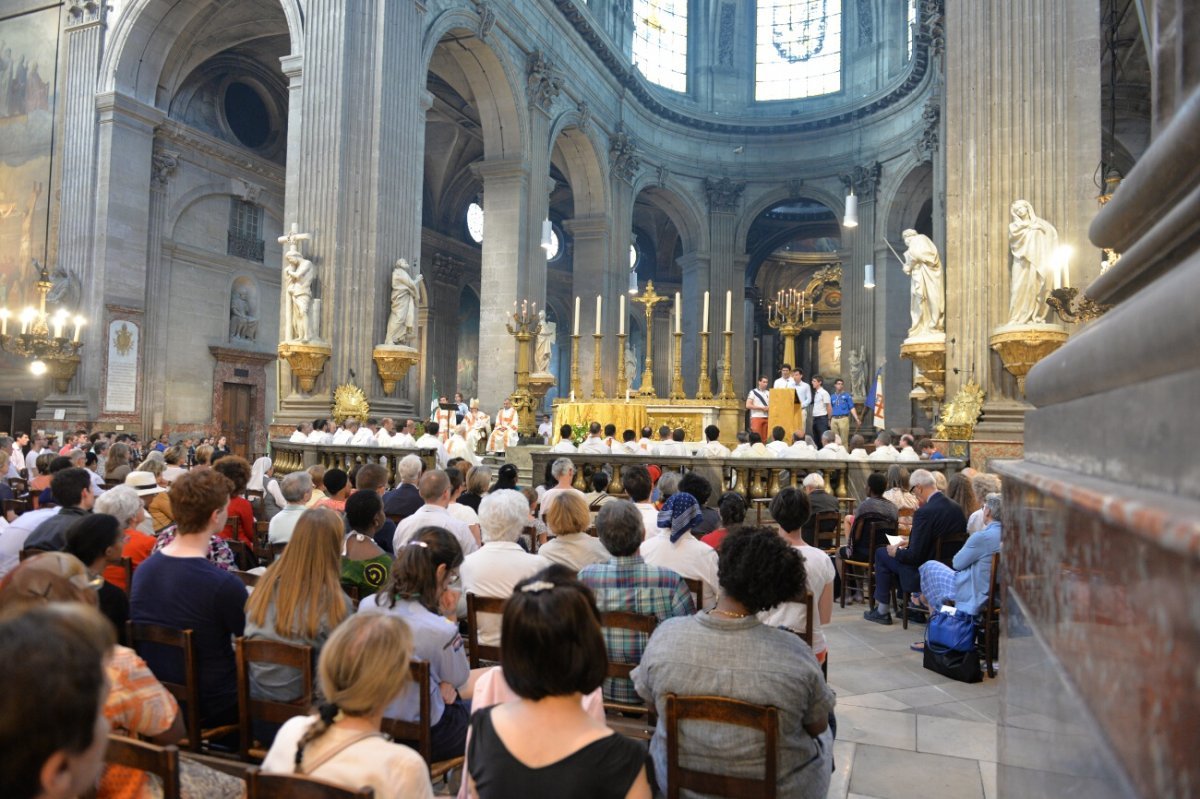 Messe pour les jeunes et les vocations. © Marie-Christine Bertin / Diocèse de Paris.