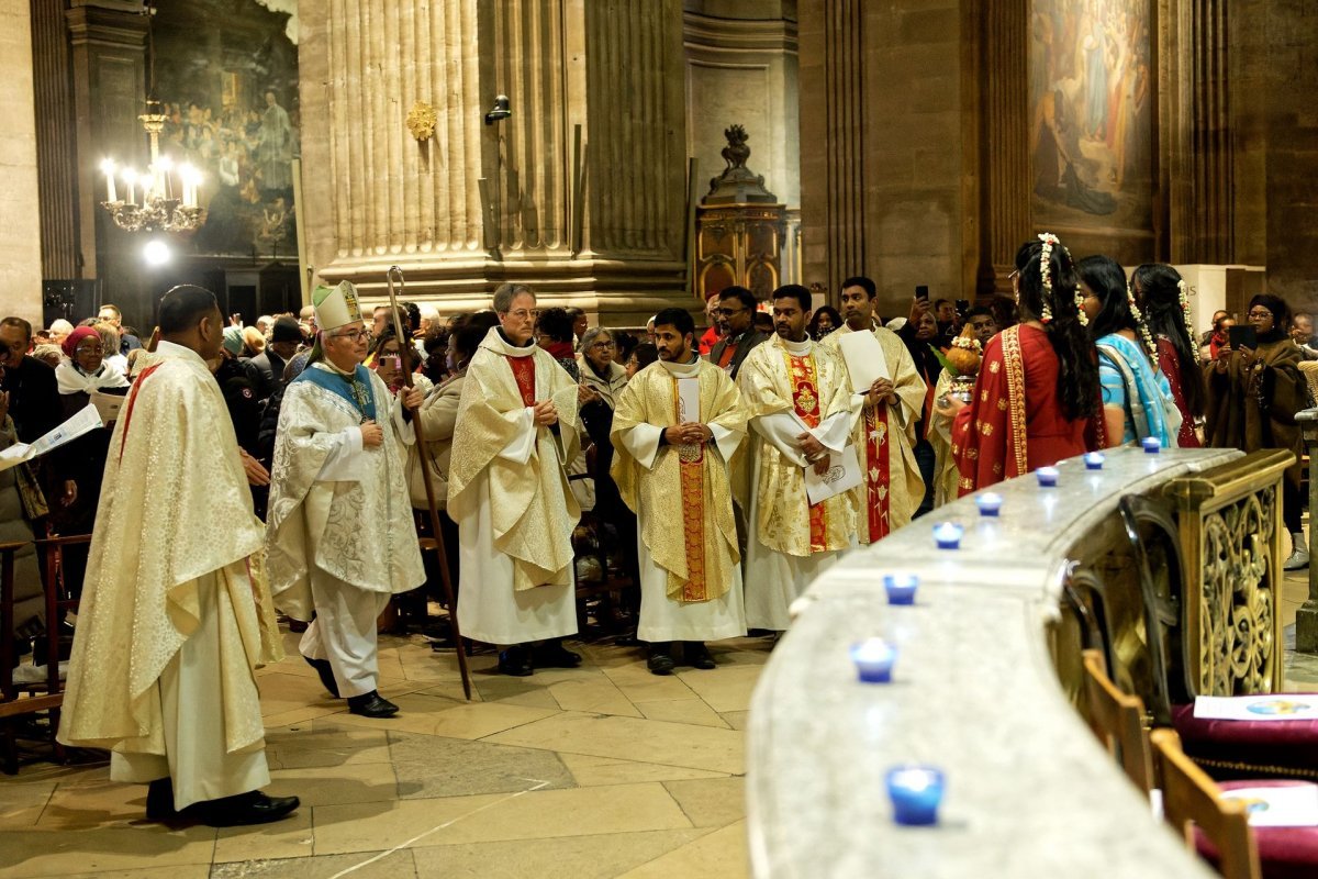 Veillée de prière à Notre Dame de la Santé à Saint-Sulpice. © Trung Hieu Do / Diocèse de Paris.