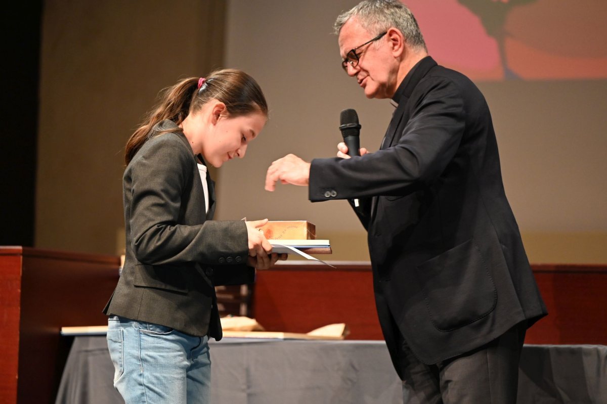 Concours de poésie 2025 : La joie de Pâques !. © Marie-Christine Bertin / Diocèse de Paris.
