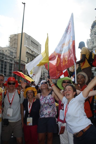 Accueil du pape place de Cibeles Madrid.. © Diocèse de Paris 