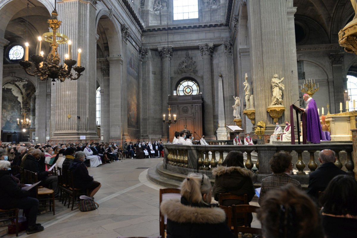 Appel décisif et inscription du nom des catéchumènes 2022. Célébration du matin. © Marie-Christine Bertin / Diocèse de Paris.