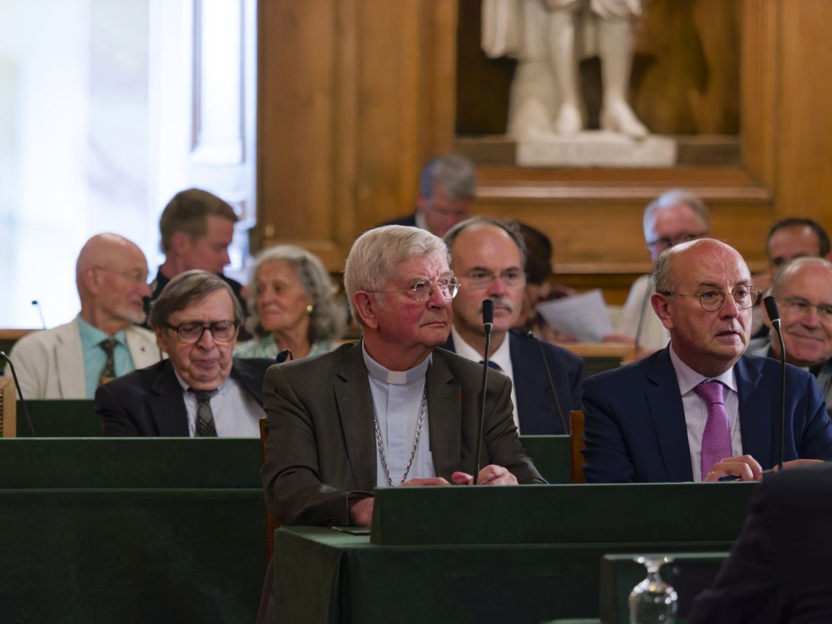 Journée à l'Institut de France. © Yannick Boschat / Diocèse de Paris.