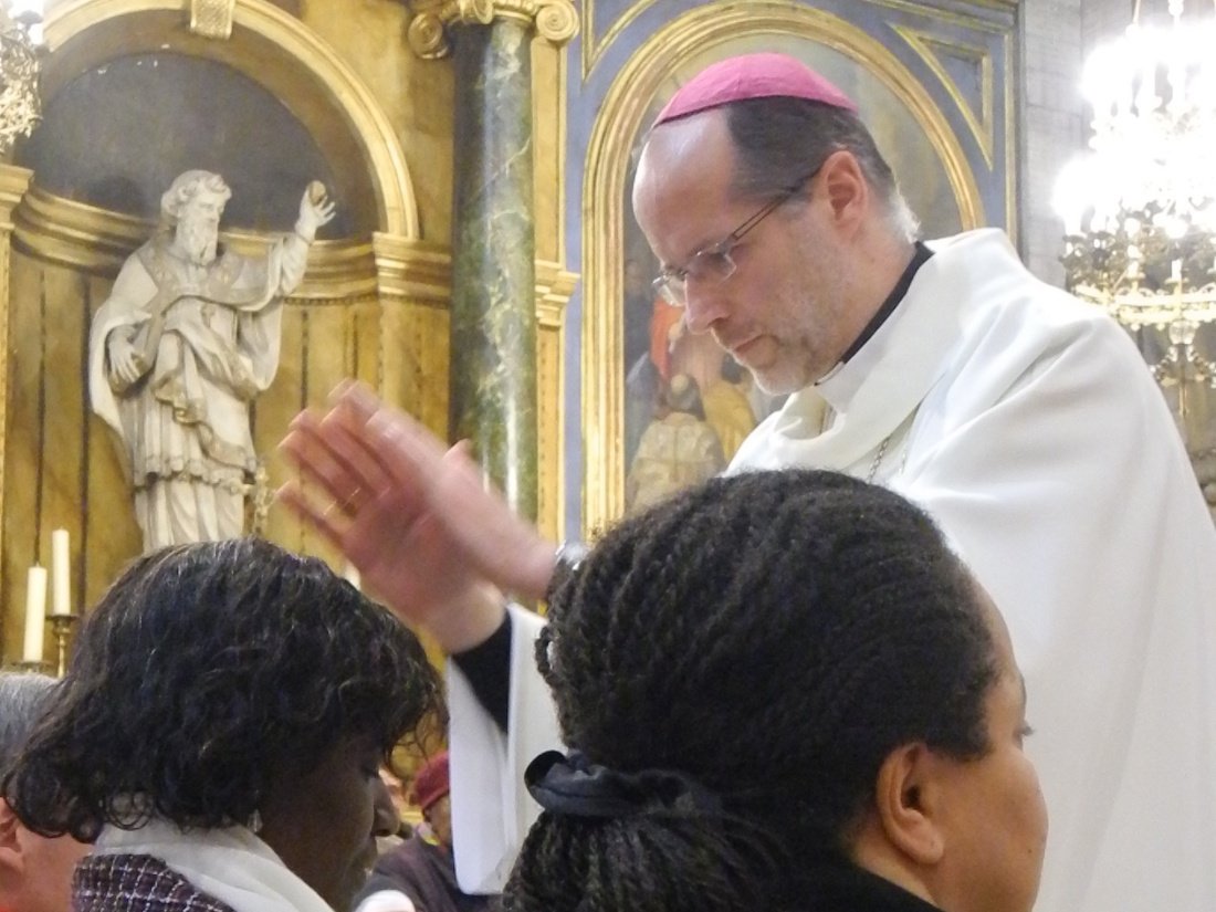 Célébration du Sacrement des Malades. © Marie-Christine Bertin / Diocèse de Paris.