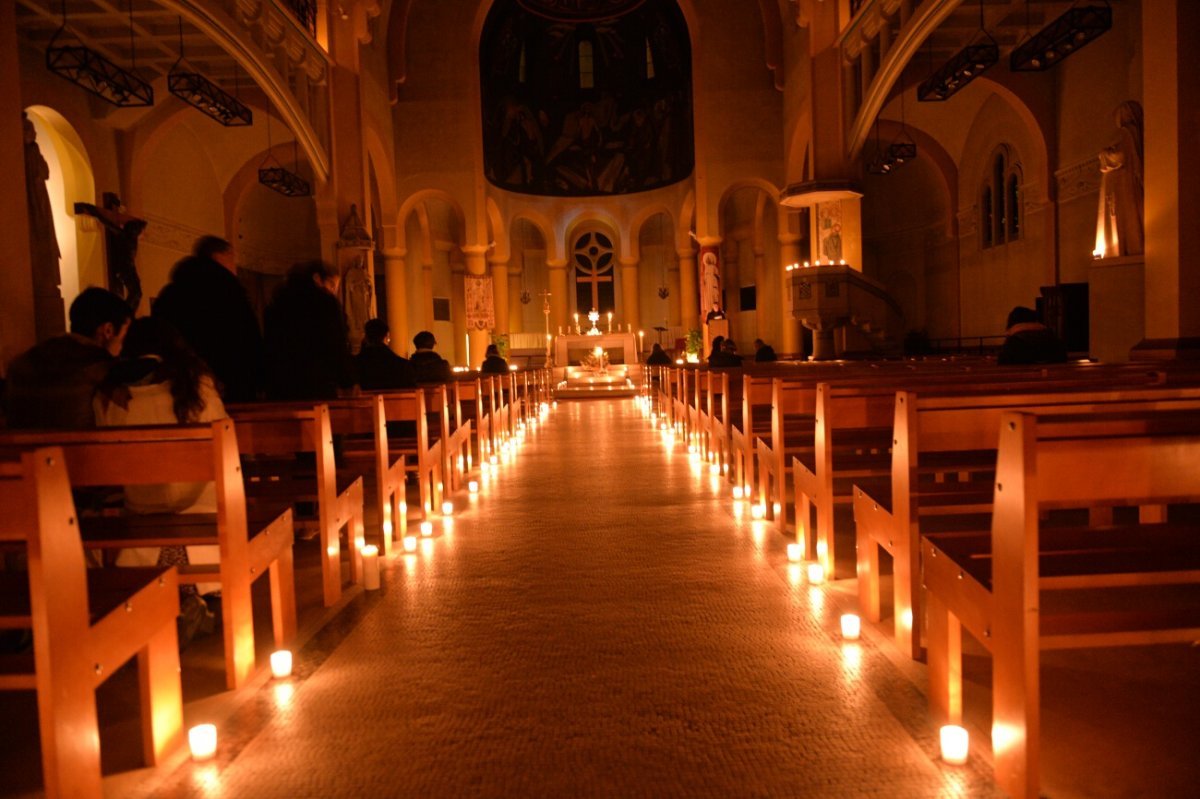 Soirée sainte Geneviève à Saint-Dominique (14e). © Marie Christine Bertin / Diocèse de Paris.